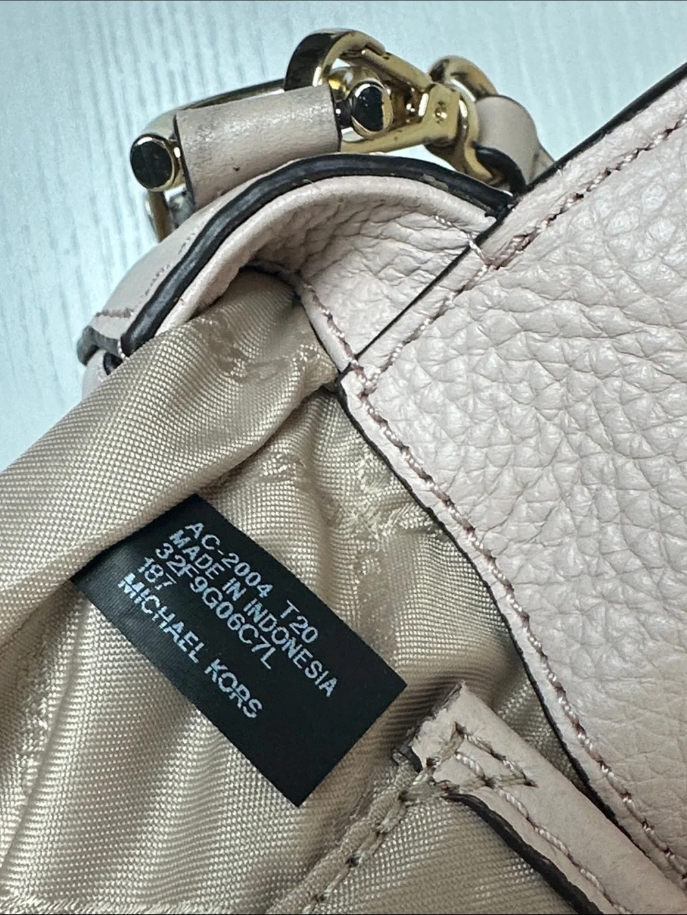 Michael Kors Pale Pink Leather Crossbody Bag with Gold Hardware